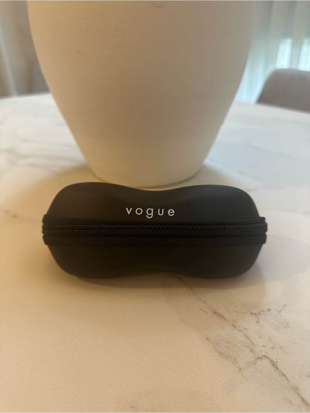NWT White Vogue Cat Eye Sunglasses with Gold Trim - Picture 2 of 8